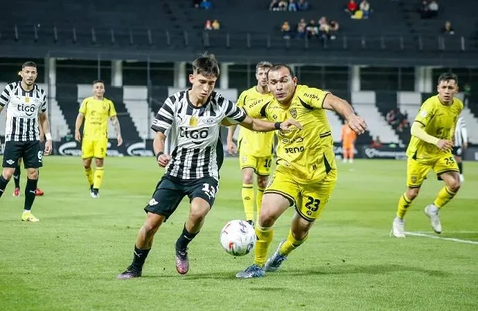 Trận đấu hấp dẫn tại giải VĐQG Paraguay: Club Libertad đối đầu Recoleta, chủ nhà liệu có vượt qua thử thách khó khăn vào lúc 6h30 ngày 31/3