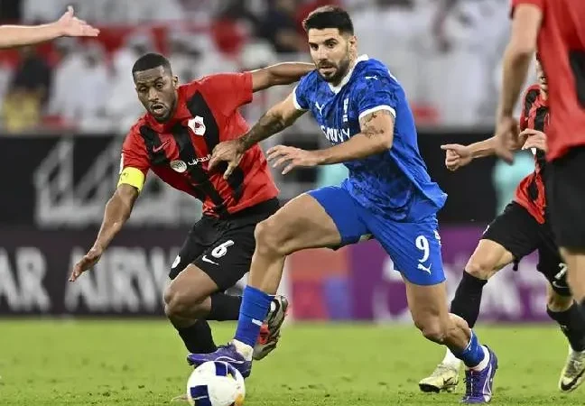 Trận đấu hấp dẫn tại giải VĐQG Arab Saudi: Al-Kholood đối đầu Al-Fayha vào lúc 1h00 ngày 1/5, liệu chủ nhà có thể vượt qua thử thách?