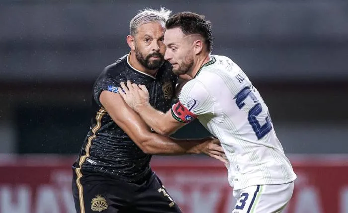 Trận đấu hứa hẹn hấp dẫn tại giải VĐQG Indonesia giữa Bhayangkara và Persib Bandung vào lúc 19h00 ngày 30/4: Liệu kỳ đà có thể cản mũi đối thủ