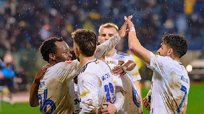 Trận đấu hấp dẫn tại giải VĐQG Romania: Botosani đối đầu Metaloglobus, cơ hội chiến thắng tiếp theo cho đội chủ nhà vào lúc 21h30 ngày 20/4