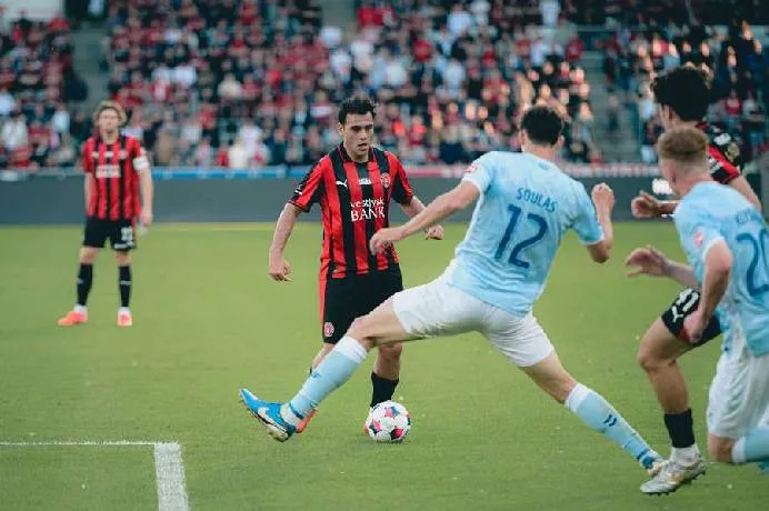 Trực tiếp nhận định và phân tích kèo trận đấu giữa Brondby và Midtjylland vào lúc 21h00 ngày 12/4: Chủ nhà đối mặt thách thức