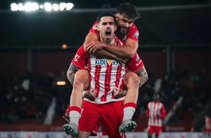 Tranh ngôi đầu bảng, Castellon và Almeria đối đầu gay cấn tại giải hạng hai Tây Ban Nha vào lúc 01h00 ngày 3/04