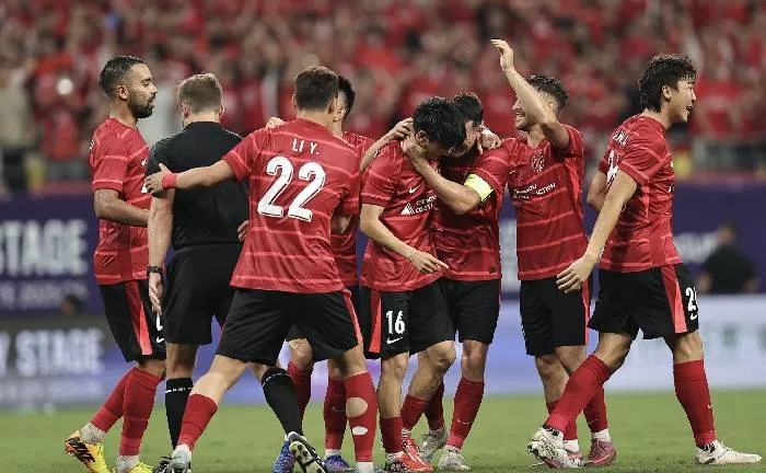 Trận đấu hấp dẫn tại giải hạng 2 Trung Quốc: Chengdu Rongcheng đối đầu Yunnan Yukun, 18h35 ngày 21/4, liệu có làm nên bất ngờ