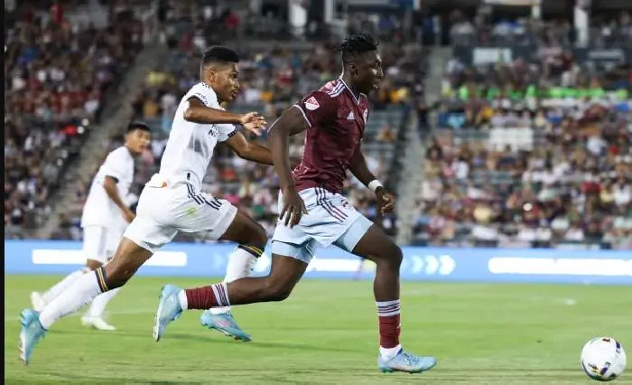 Colorado Rapids và Houston Dynamo sắp gặp nhau, liệu họ có thể bù đắp cho những điểm yếu bằng sức tấn công mạnh mẽ?