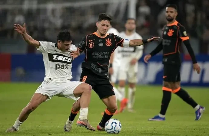 Trực tuyến Corinthians gặp Santa Fe, 7h30 ngày 16/4: Khả năng chia điểm cao