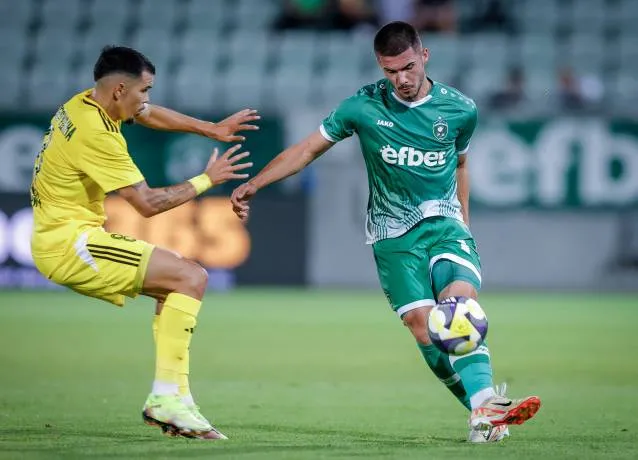 Dobrudzha và Botev Plovdiv sắp bước vào cuộc so tài đầy kịch tính tại giải VĐQG Bulgaria, liệu sân nhà có giúp Dobrudzha giành chiến thắng trước Botev Plovdiv vào lúc 0h30 ngày 15/4