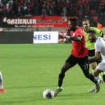 Gazisehir Gaziantep và Alanyaspor sắp đối đầu: Liệu đội nào sẽ chiếm ưu thế tại giải VĐQG Thổ Nhĩ Kỳ vào lúc 21h00 ngày 4/4