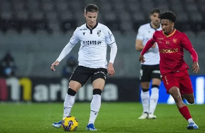 Nhận định, soi kèo Gil Vicente vs Vitoria Guimaraes, 2h30 ngày 19/4: Lợi thế sân nhà