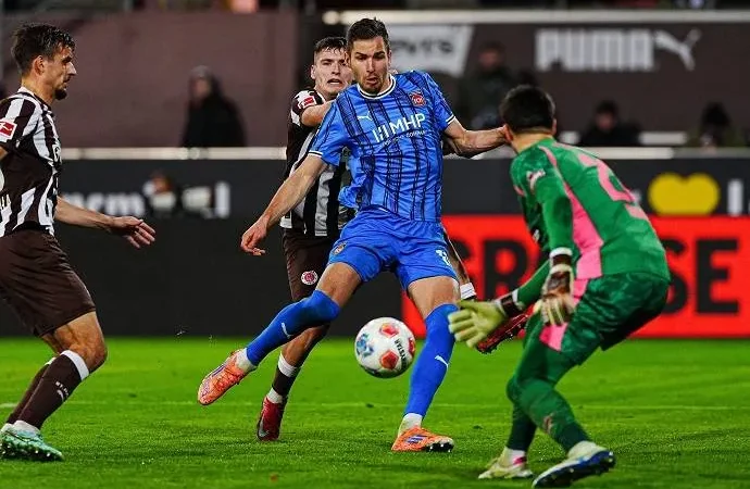 Trận quyết chiến tại giải hạng nhì Đức: Heidenheim đối đầu St. Pauli vào lúc 20h30 ngày 25/4