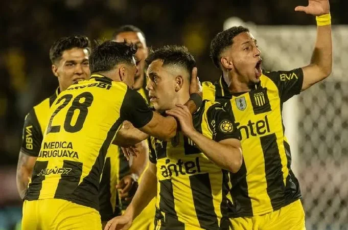 Trận đấu hấp dẫn tại giải đấu: Independiente Santa Fe đối đầu CA Penarol vào lúc 09h00 ngày 10/4, liệu có thêm một ca khúc khải hoàn?