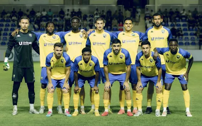 Trận đấu hứa hẹn nhiều thách thức khi KarKarvan FK FK gặp Kapaz PFK vào lúc 18h30 ngày 10/4 tại giải bóng đá cao cấp Azerbaijan: Liệu bóng tối sẽ bao trùm cả hai đội?