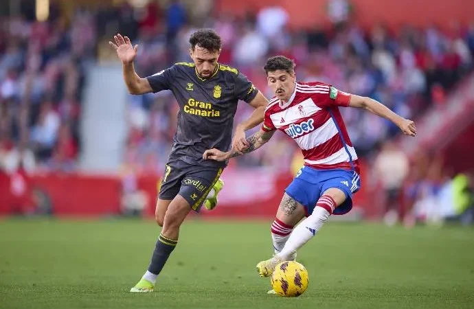 Nhận định, soi kèo Las Palmas vs Granada, 00h00 ngày 3/4: Bệ phóng sân nhà