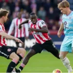 Trực tiếp Leeds đón tiếp Burnley, 02h00 ngày 2/5: Cạnh tranh khốc liệt cho chiếc vé trụ hạng