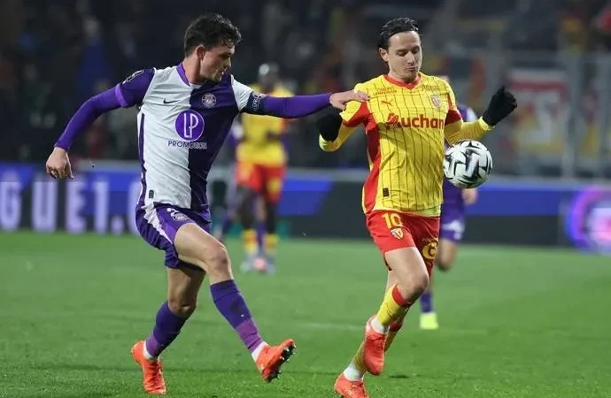 Trực tuyến Lens gặp Toulouse lúc 1h45 ngày 18/4 tại giải VĐQG Pháp: Nỗ lực không ngừng để bám sát