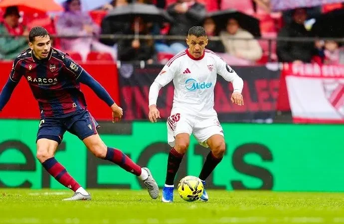 Trận cầu hấp dẫn tại giải Laliga: Levante và Sevilla đối đầu vào lúc 0h00 ngày 24/4, liệu có sự đảo chiều kết quả?