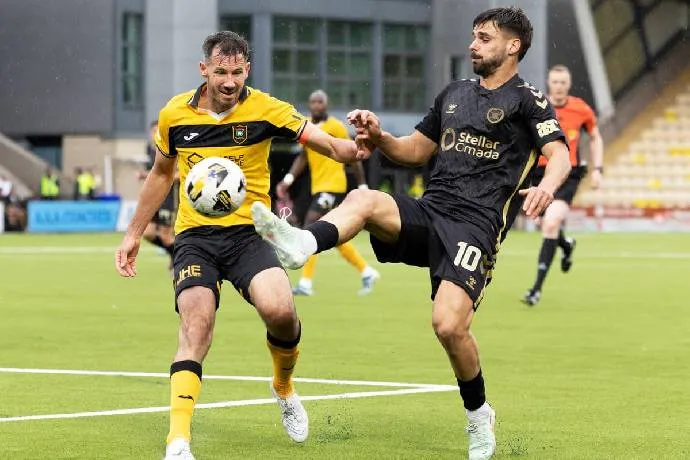 Trận đấu hấp dẫn tại Livingston khi tiếp đón Heart vào lúc 20h00 ngày 5/4: Sự đối lập hoàn toàn giữa hai đội bóng