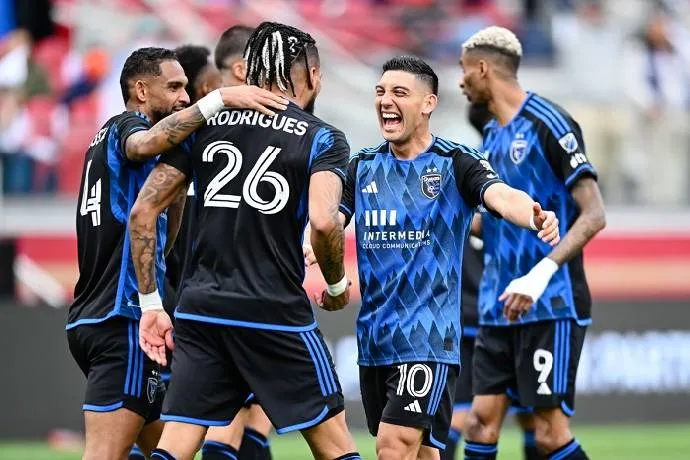 Trận đấu hấp dẫn tại giải MLS: Los Angeles đối đầu San Jose Earthquakes vào lúc 06h00 ngày 20/4, cả hai đội đều xứng đáng có được điểm số
