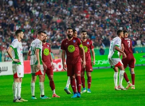 MC Alger và Olympique Akbou quyết chiến ở vòng đấu cuối, ai sẽ lên ngôi vô địch