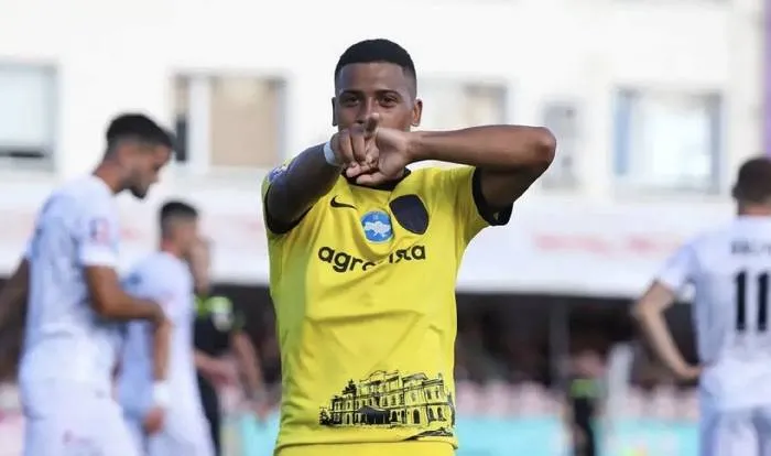 Oleksandriya vs Veres Rivne, 17h00 ngày 20/4: Khó thoát khỏi khủng hoảng