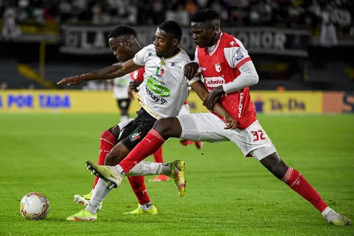 Trận đấu hấp dẫn tại giải đấu, Once Caldas và Internacional de Bogota hứa hẹn sẽ cống hiến một trận cầu mãn nhãn vào lúc 6h20 ngày 21/4 để bảo vệ vị trí của mình.