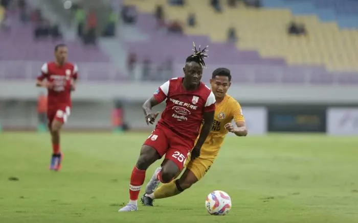 Trận chiến hấp dẫn tại giải đấu: Persis Solo đối đầu Semen Padang lúc 15h30 ngày 12/4, liệu họ có thể xoay chuyển tình thế?