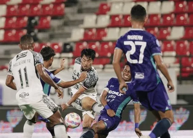 Trận đấu đầy thách thức tại giải V-League: Persita Tangerang và Bali United quyết chiến để giành trọn 3 điểm vào lúc 15h30 ngày 23/4