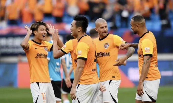 Trận đấu hấp dẫn tại giải hạng ba Trung Quốc: Qingdao Hainiu đối đầu Qingdao West Coast vào lúc 18h00 ngày 17/4, liệu có cơ hội làm lại cuộc đua