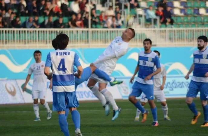 Đấu trường giải Uzbekistan Super League: Qizilqum Zarafshon và Sogdiana Jizzakh quyết giành chiến thắng để tìm lại niềm vui