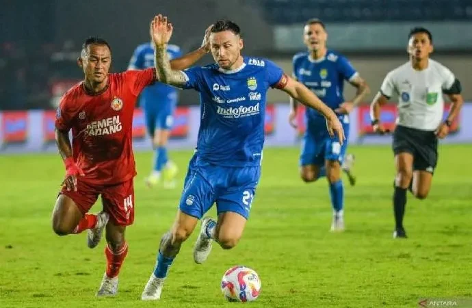 Nhận định, soi kèo Semen Padang vs Persib Bandung, 19h00 ngày 5/4: Củng cố ngôi đầu