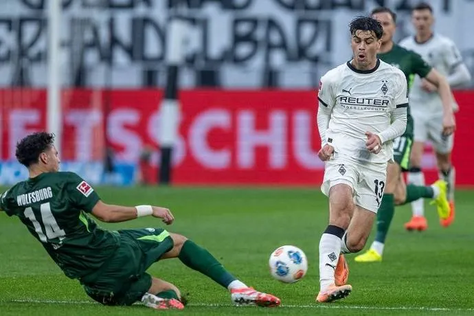 Wolfsburg và Gladbach chạm trán tại giải bóng đá Đức vào lúc 20h30 ngày 25/4: Liệu chủ nhà Wolfsburg có thua sân nhà trước Gladbach