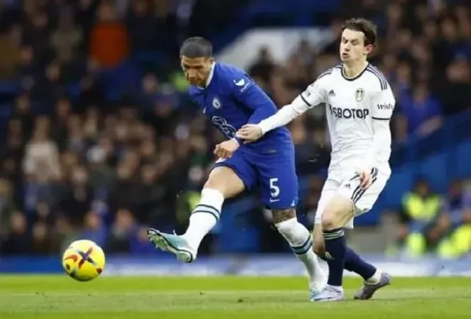 Siêu máy tính dự đoán Chelsea vs Leeds, 21h00 ngày 26/4