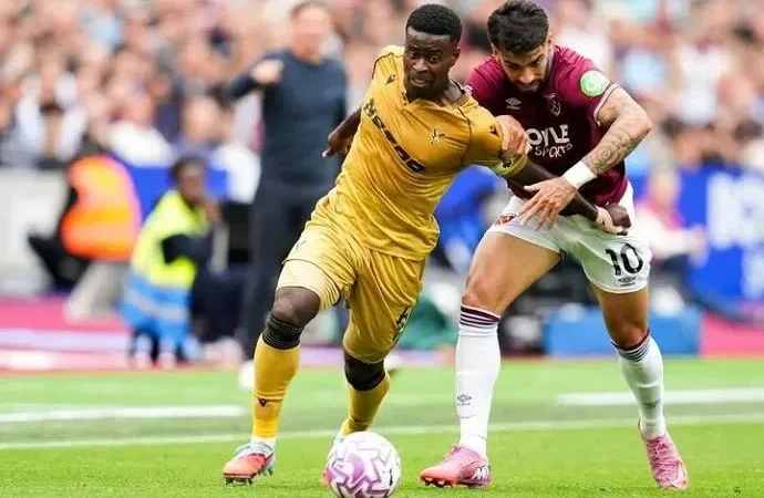 Siêu máy tính dự đoán Crystal Palace vs West Ham, 2h00 ngày 21/4