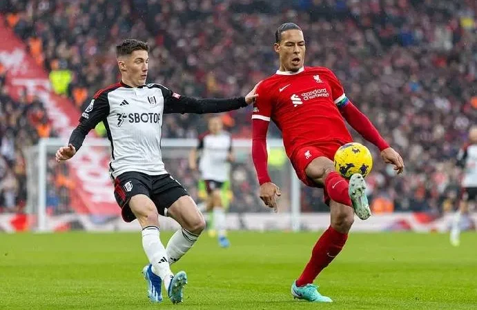 Siêu máy tính dự đoán Liverpool vs Fulham, 23h30 ngày 11/4