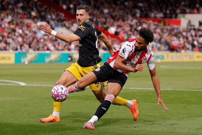 Siêu máy tính dự đoán MU vs Brentford, 2h00 ngày 28/4