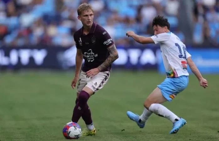 Soi kèo góc Brisbane Roar vs Sydney, 17h00 ngày 02/04
