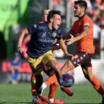 Trận đấu hấp dẫn tại giải VĐQG Australia: Central Coast Mariners đối đầu Brisbane Roar, hãy cùng phân tích tỷ lệ kèo góc vào lúc 16h35 ngày 10/04