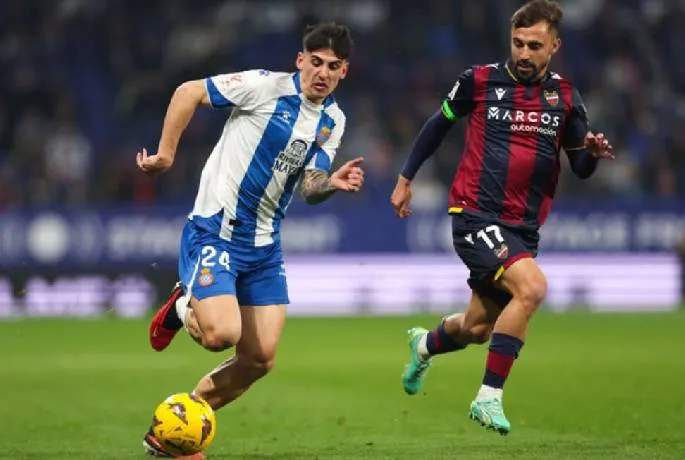 Soi kèo góc Espanyol vs Levante, 02h00 ngày 28/04