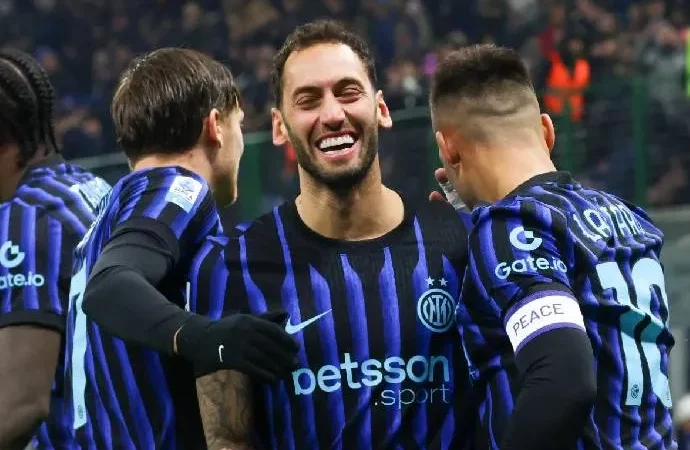 Soi kèo góc Inter Milan vs AS Roma, 01h45 ngày 06/04