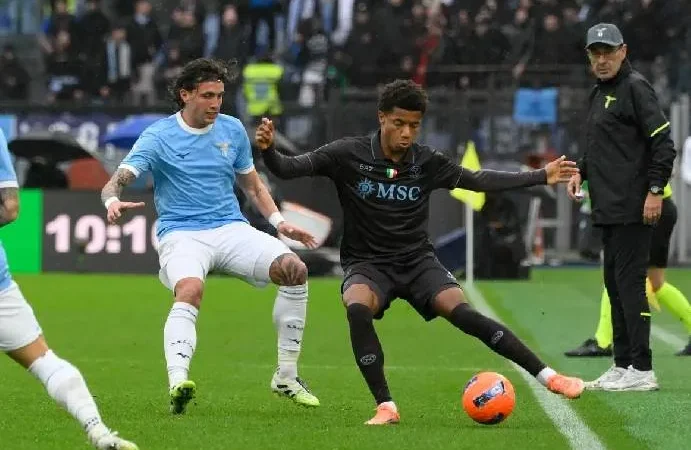 Soi kèo góc Napoli vs Lazio, 23h00 ngày 18/04