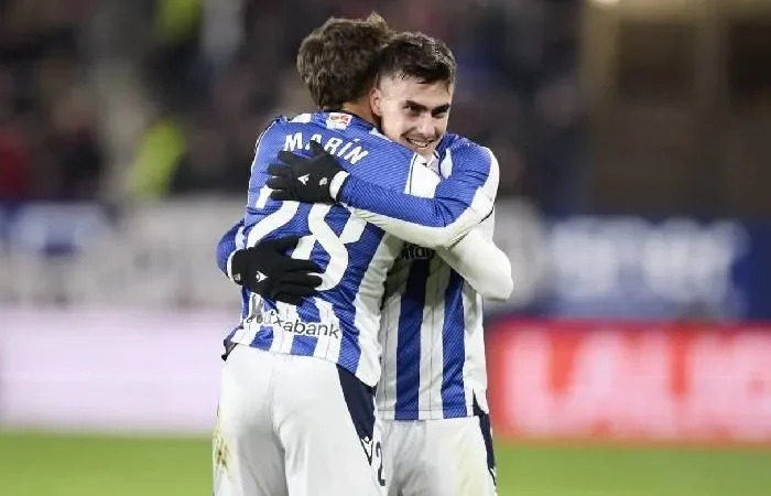 Soi kèo góc Real Sociedad vs Levante, 19h00 ngày 04/04