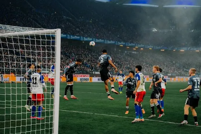 Nhận định, soi kèo Frankfurt vs Hamburg, 20h30 ngày 2/5: Khó cho khách